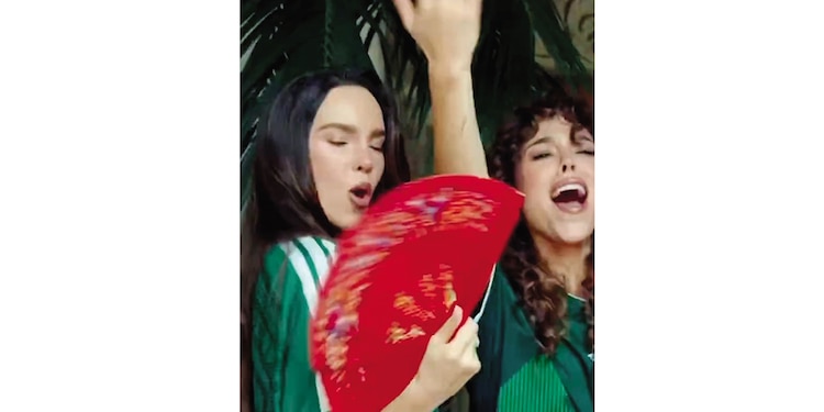 Belinda y Danna desearon el triunfo de la Selección Nacional.