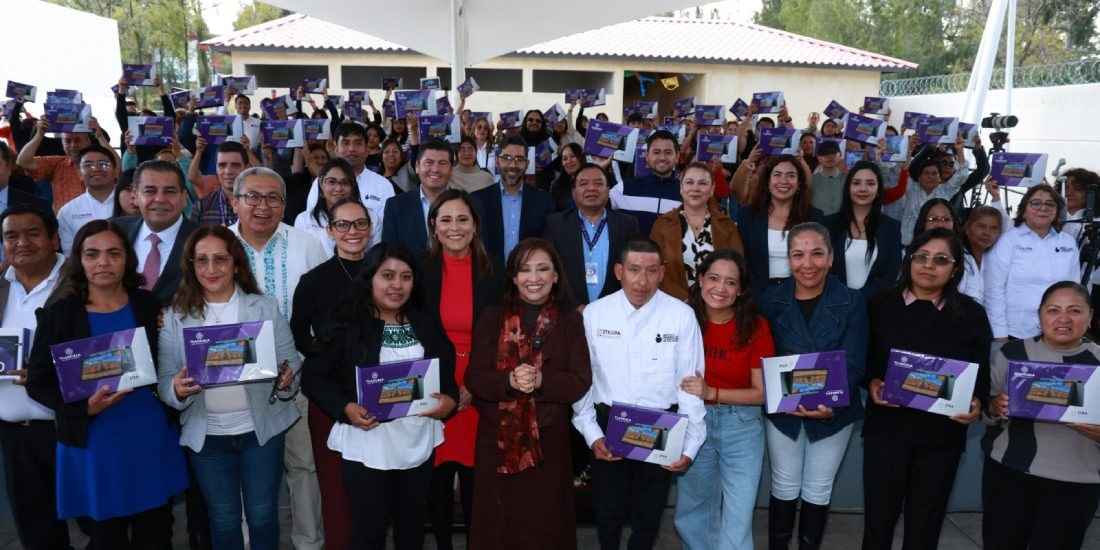 Tlaxcala fortalece alfabetización con tecnología y reconoce labor de asesores voluntarios.
