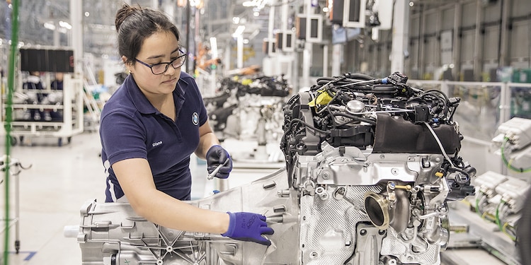BMW en México celebra 10 años de producción premium