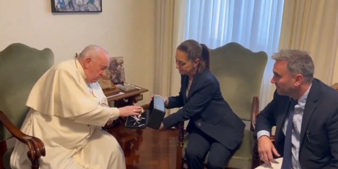 La presidenta de México se reunió con el Papa Francisco en 2024.
