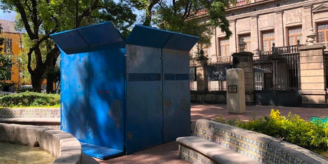 La obra escultórica es del artista plástico Oscar Ponzanelli.