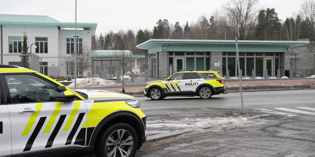 Investigan explosión en Embajada de EU en Oslo, Noruega.