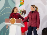 La Presidenta Claudia Sheinbaum, junto a la gobernadora de Baja California, Marina del Pilar.