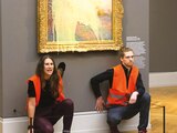 Algunos de los involucrados, ayer debajo de la pintura de Monet.