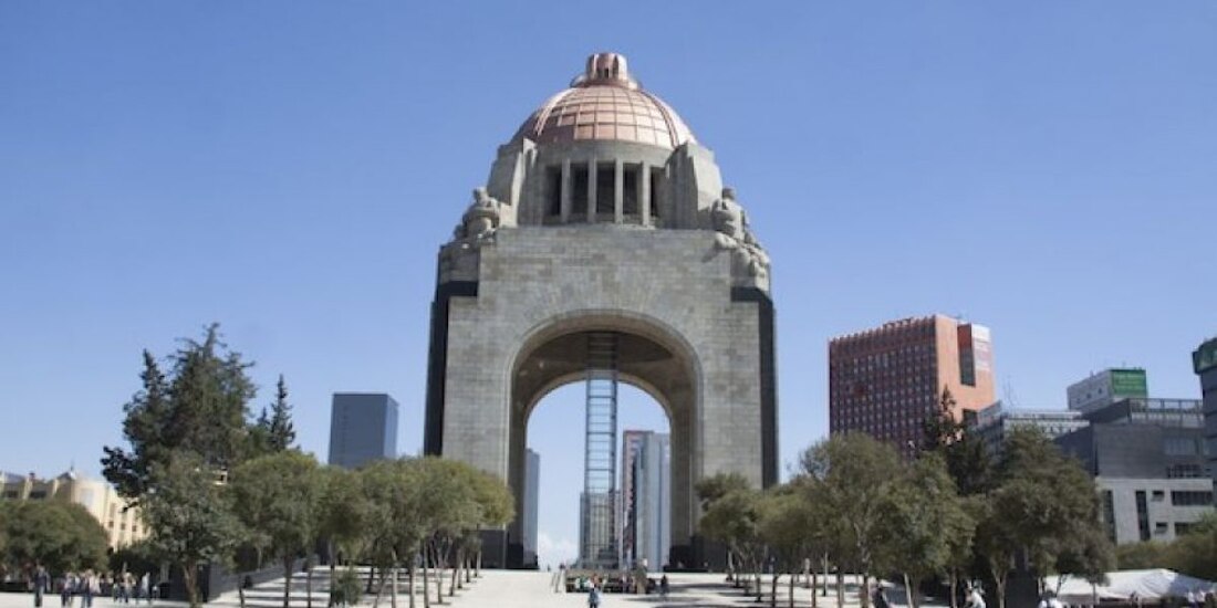 Monumento a la Revolución