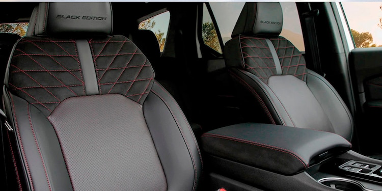 Define el confort premium con materiales de alta calidad y tecnología avanzada.