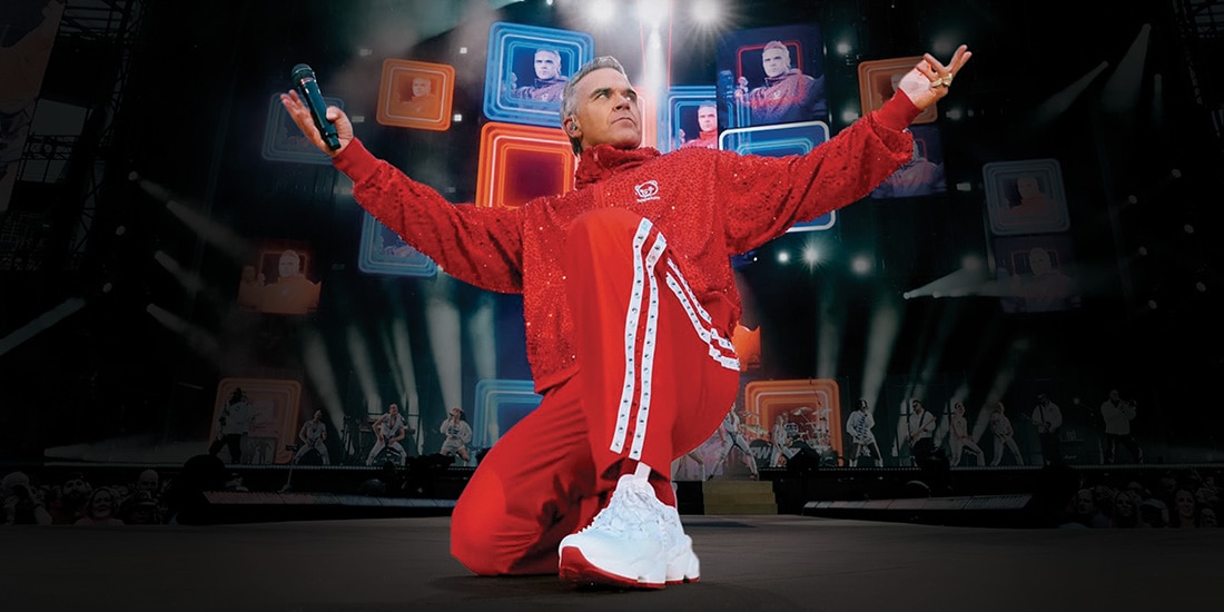 ROBBIE WILLIAMS durante
la gira Britpop.