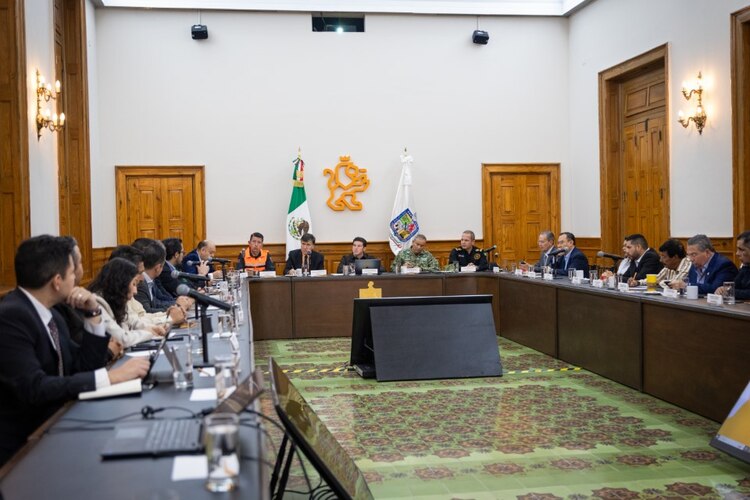 Nuevo León lanza medidas para mejorar la calidad del aire y proteger áreas naturales.