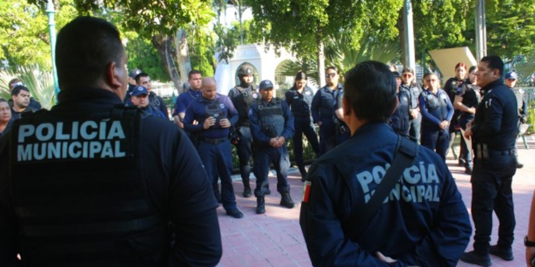 Elementos del Ejército iniciaron ayer la revisión de todo el armamento de la Policía Municipal de Navolato, tal como ocurre con la corporación homóloga de Culiacán.