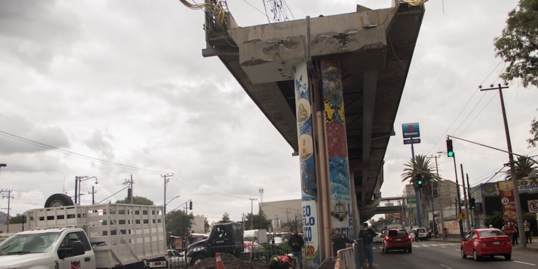 En la zona cero ya fueron removidos los escombros del accidente y así lucía, ayer.