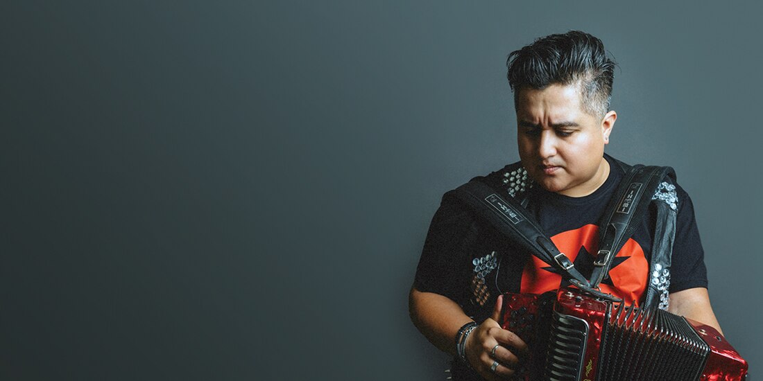 Jair alcalá, en una sesión de fotos.