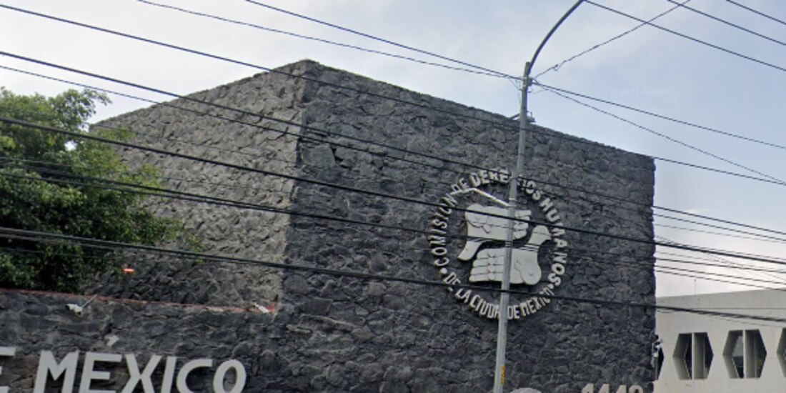 La fachada de la La Comisión de Derechos Humanos de la Ciudad de México (CDHCM)