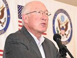 En imagen de archivo, el embajador de EU en México, Ken Salazar