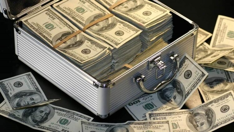 Entre 2020 y 2024, las instituciones estadounidenses presentaron 137 mil 153 reportes de actividades sospechosas