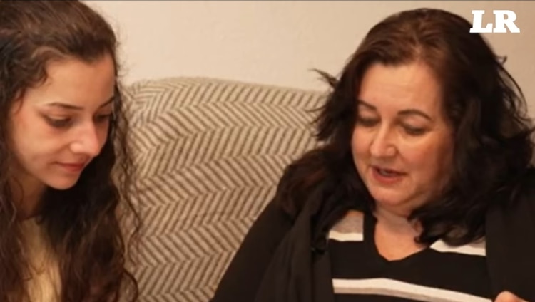 Noelia Castillo Ramos (izq.) y su madre, Yolanda Ramos (der.).