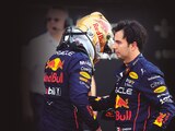 Pérez y Verstappen, al término de una carrera.