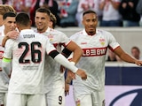 Jugadores del Stuttgart celebrando uno de los goles ante el Viking.