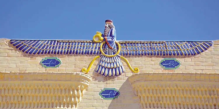 Faravahar, uno de los símbolos icónicos del zoroastrismo.