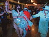 Baile de pachucos en Salón Los Ángeles, en abril pasado.