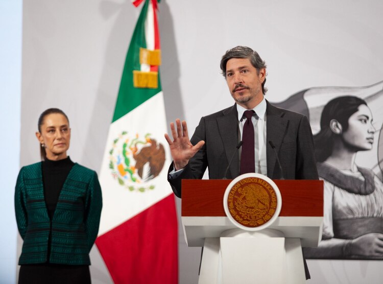 Pablo Monroy Conesa, director general para América del Sur durante conferencia matutina en Palacio Nacional.