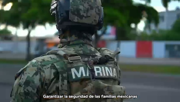 Elemento de la Marina en foto de archivo