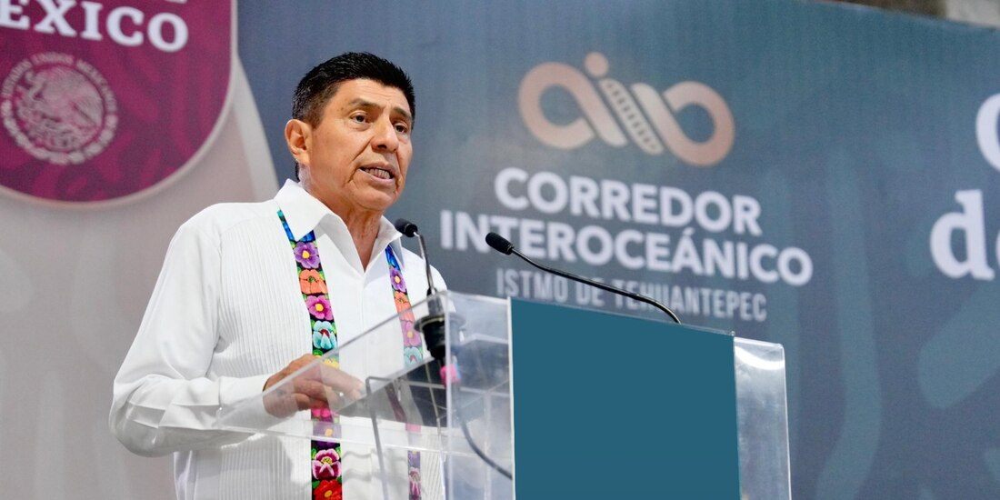 El Gobernador de Oaxaca, Salomón Jara.