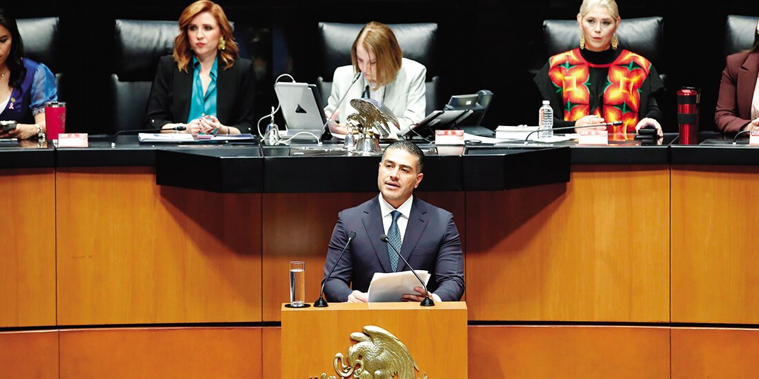 Omar García Harfuch, secretario de Seguridad, ayer, en el pleno del Senado.