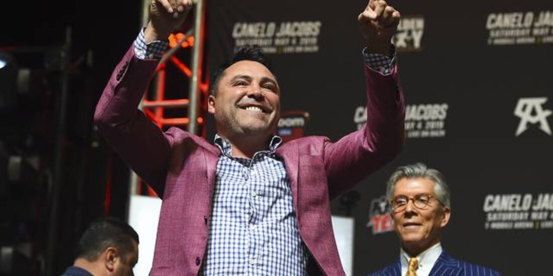 Óscar de la Hoya volverá a disputar una pelea de box en septiembre próximo.