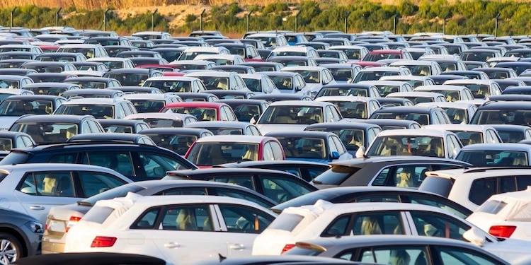 Las ventas de vehículos ligeros crecieron 3.4% anual en julio de 2026.