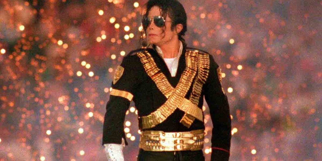 Michael Jackson tiene el que se considera el mejor show de medio tiempo de la NFL