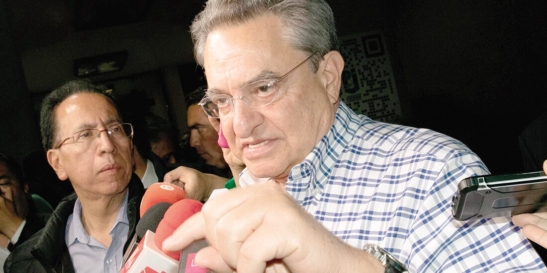 Pío lópez obrador, tras una audiencia en 2024, por una demanda que presentó contra un periodista.