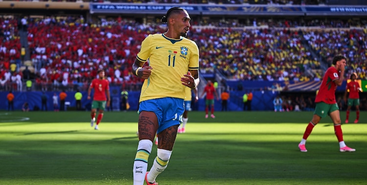 Raphinha durante el debut de Brasil en el Mundial 2026.