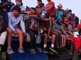 Caravana migrante avanza ahora a Matías Romero y se enfilan a Veracruz
