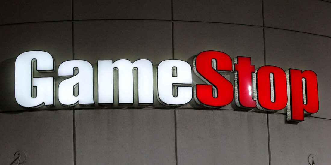GameStop en sus últimas operaciones cotizaba a 265 dólares