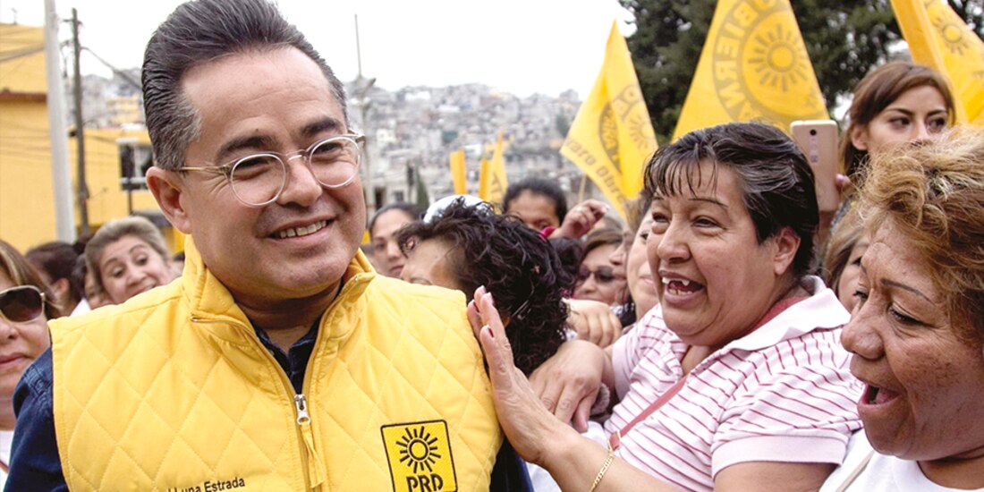 Luna Estrada durante una asamblea vecinal del PRD, en la CDMX en abril de 2018.