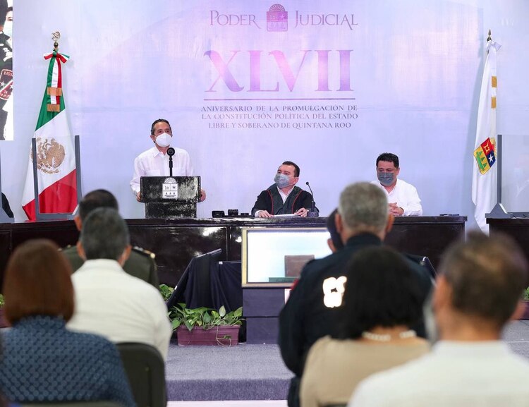 Quintana Roo ha avanzado mucho, pero tenemos una obligación y un gran reto: mirar al futuro con ambición y compromiso: Carlos Joaquín