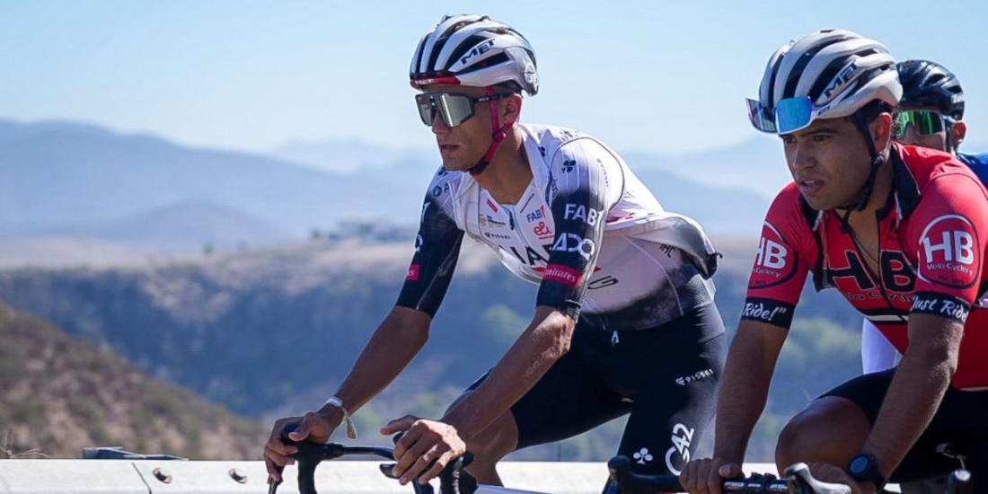 Isaac del Toro es campeón en la prueba de ruta en Ensenada.