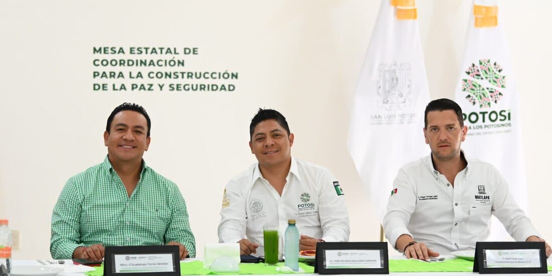 El mandatario potosino encabeza Mesa Regional de Reconstrucción de la Paz en Matlapa