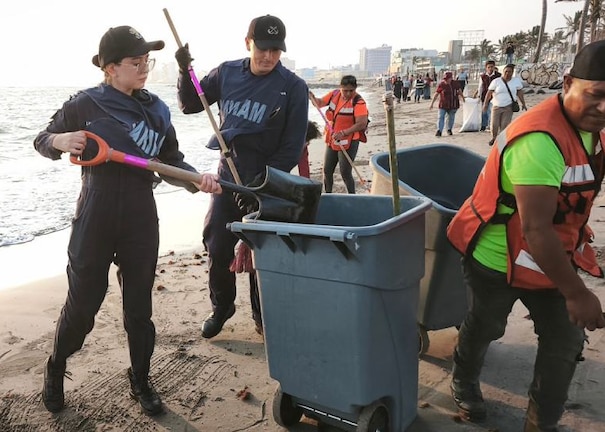 Grupo Interinstitucional refuerza acciones de atención, contención y saneamiento en el Golfo de México.