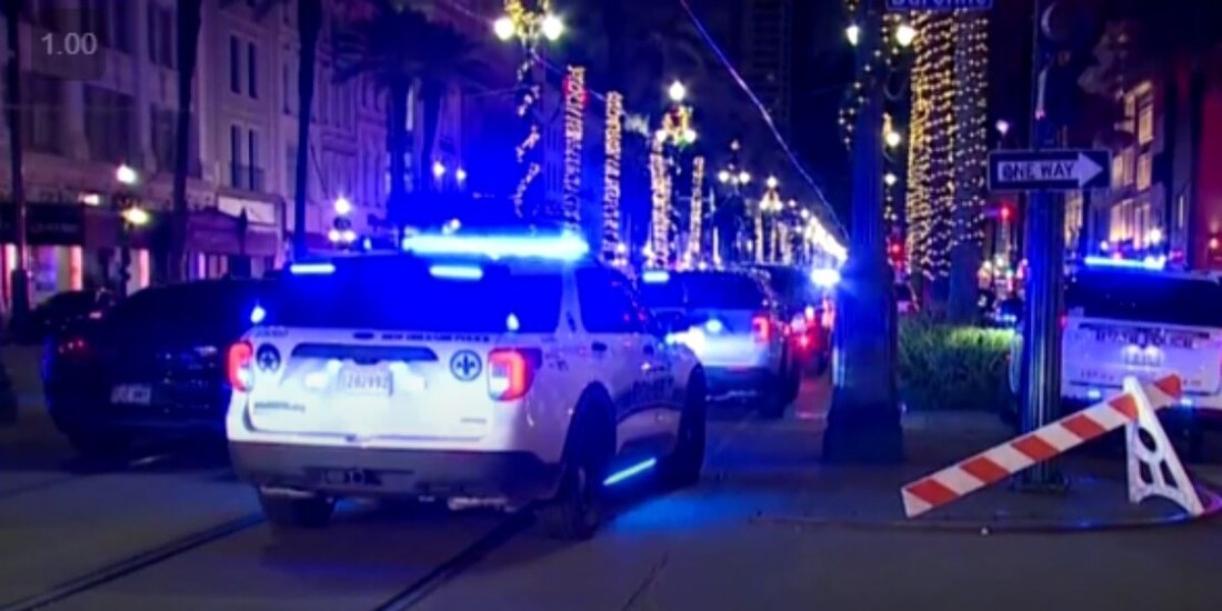 Suman 15 muertes por atropellamiento masivo en Nueva Orleans.