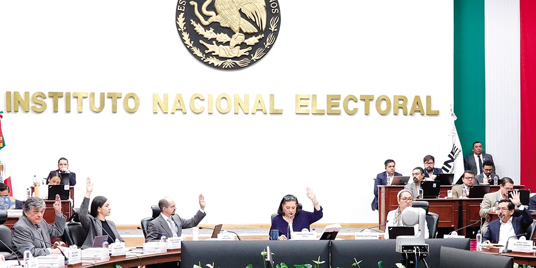 Sesión extraordinaria del Consejo General del organismo electoral, ayer