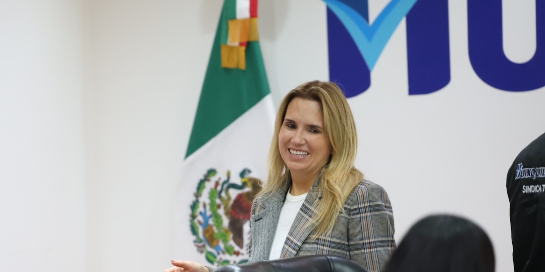 La alcaldesa Romina Contreras Carrasco.