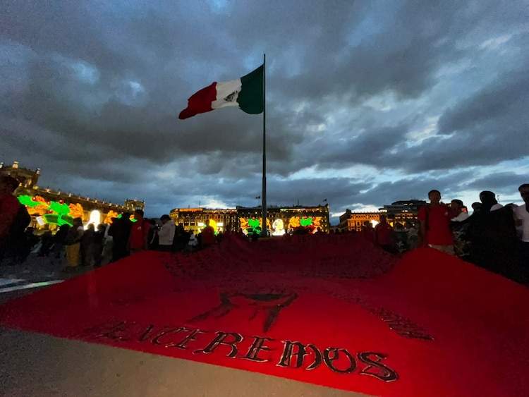 Marcha en Ciudad de México a 12 años de la desaparición de los 43 normalistas de Ayotzinapa, el 26 de septiembre de 2026.
