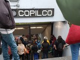 Usuarios del Metro indicaron que cerraron la estación Copilco, luego de que un joven se arrojara a las vías el pasado 28 de agosto.