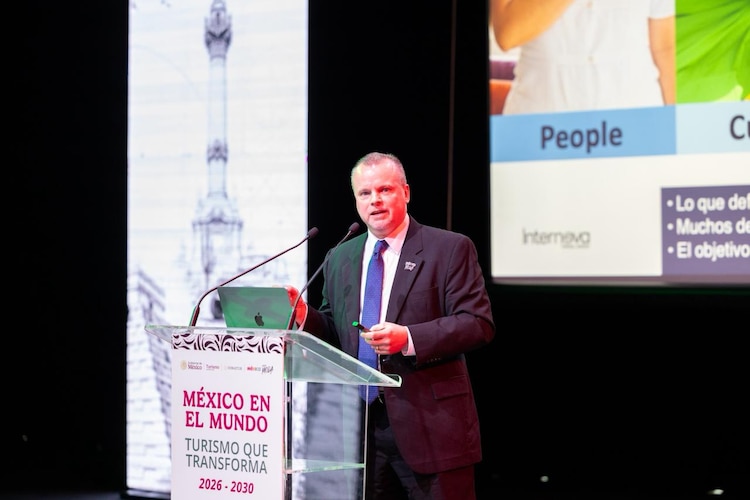 Sectur presenta ejes de estrategia de promoción turística.