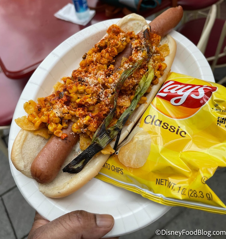 Hot dogs con esquites