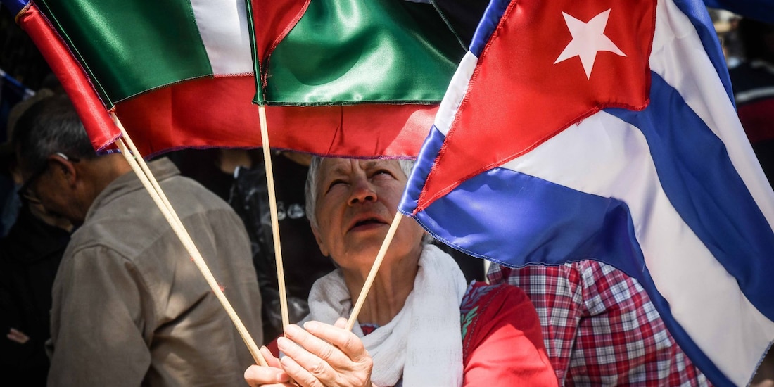 Integrantes del Movimiento Mexicano de Solidaridad con Cuba y de la Asociación de Cubanos Residentes en México A.C, en fotografía de archivo.