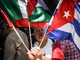 Integrantes del Movimiento Mexicano de Solidaridad con Cuba y de la Asociación de Cubanos Residentes en México A.C, en fotografía de archivo.
