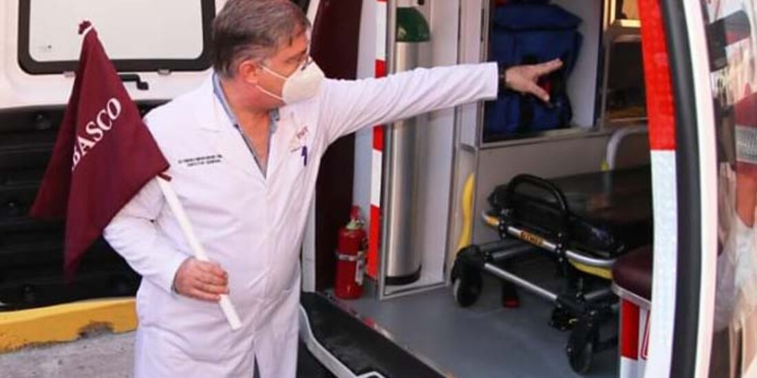 Fernando Mayans recibe equipo médico por parte del gobierno estatal, el pasado 15 de julio.