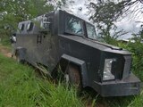 GN halla camioneta tipo “monstruo” abandonada; tiene reporte de robo.